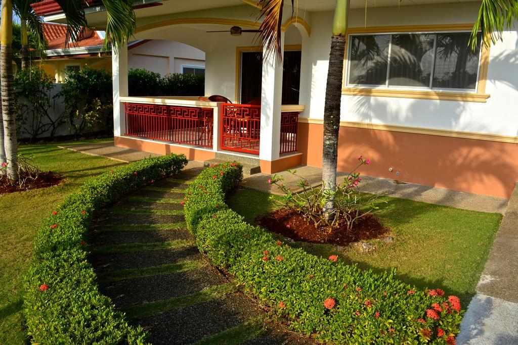 Olivia Resort Serviced Apartments And Bungalows Panglao City Exterior foto