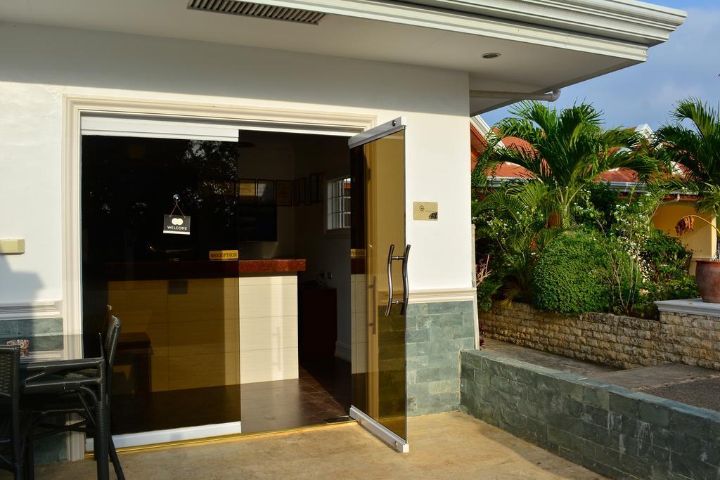 Olivia Resort Serviced Apartments And Bungalows Panglao City Exterior foto