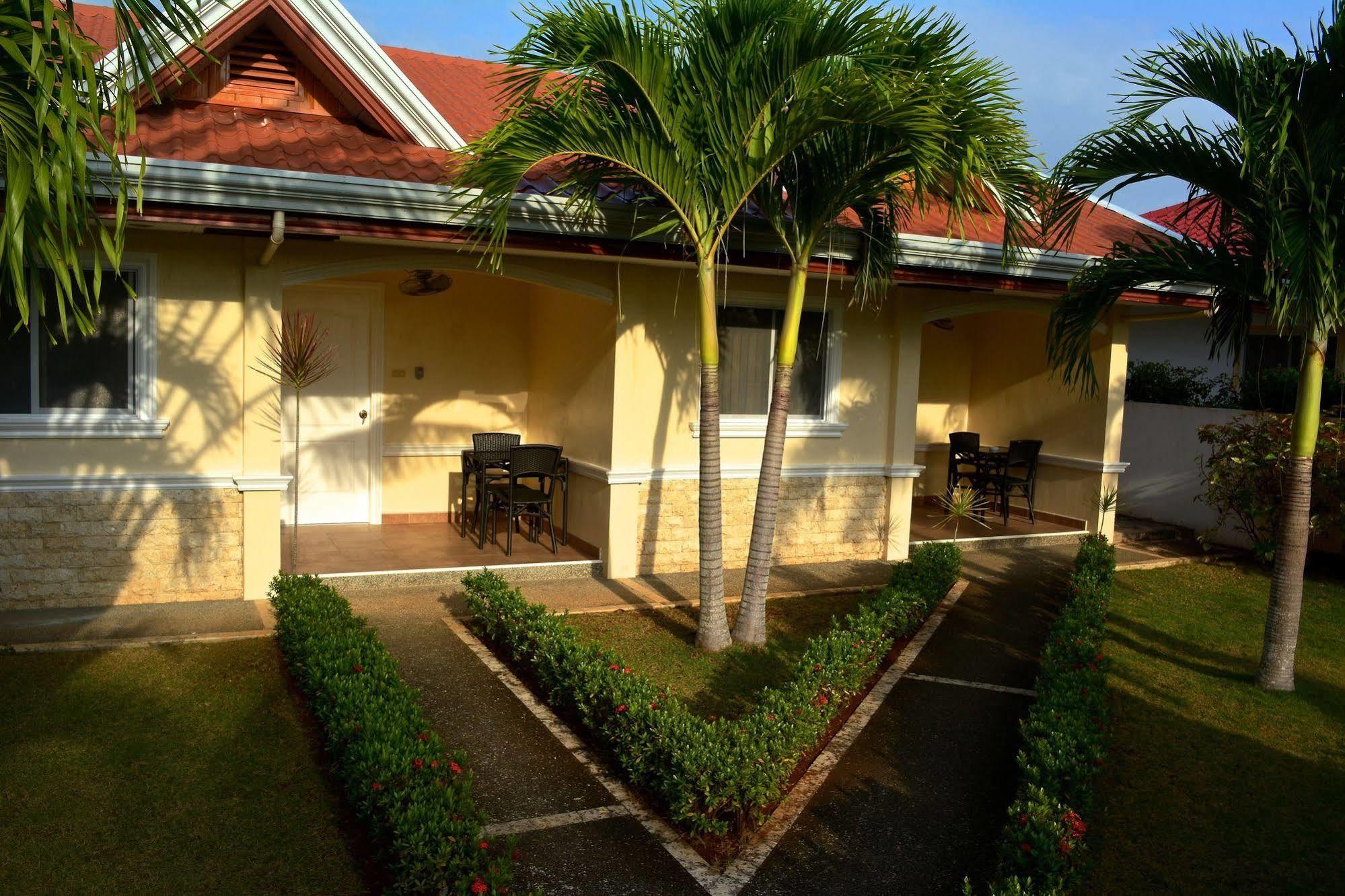 Olivia Resort Serviced Apartments And Bungalows Panglao City Exterior foto