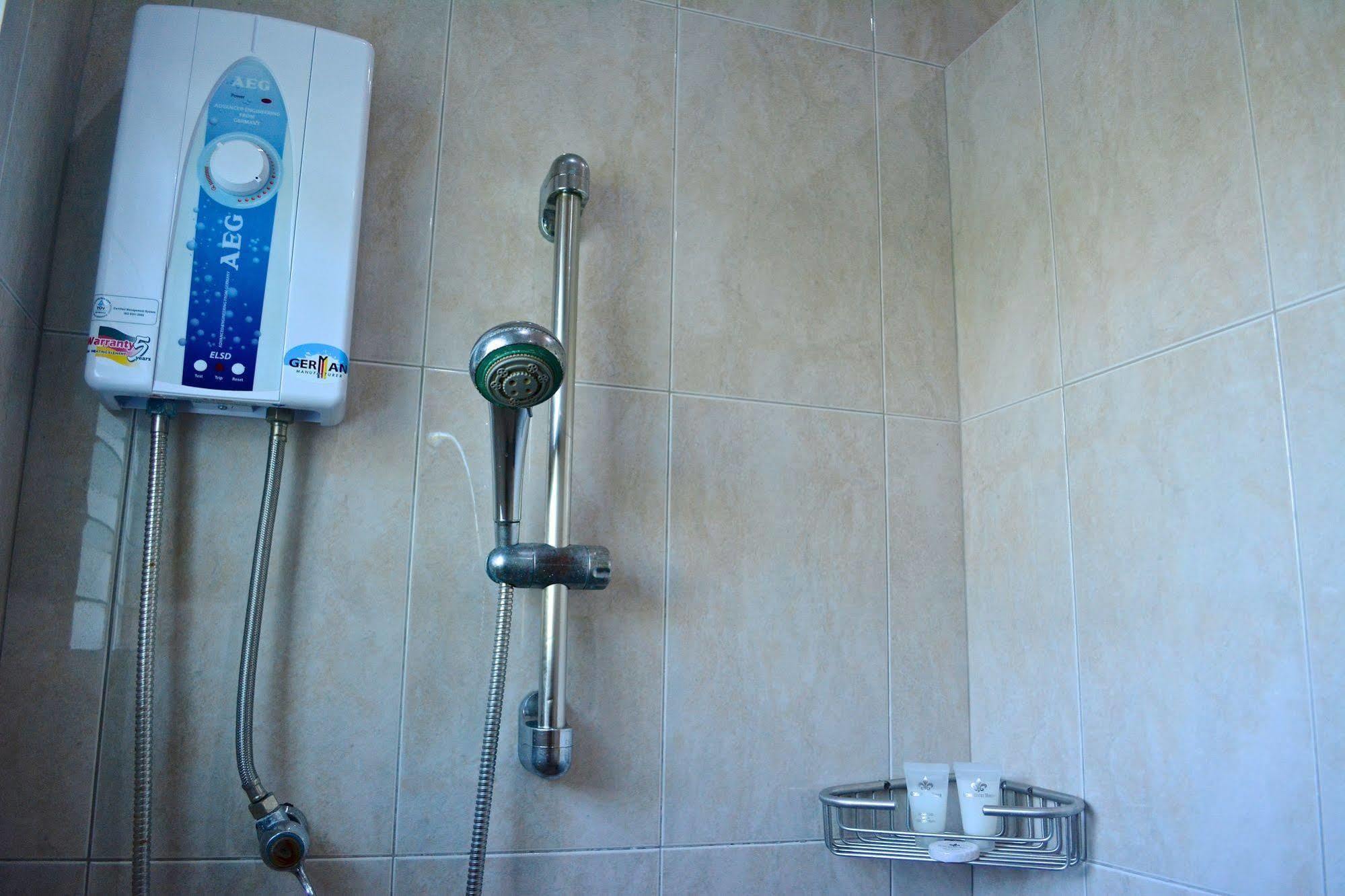 Olivia Resort Serviced Apartments And Bungalows Panglao City Exterior foto