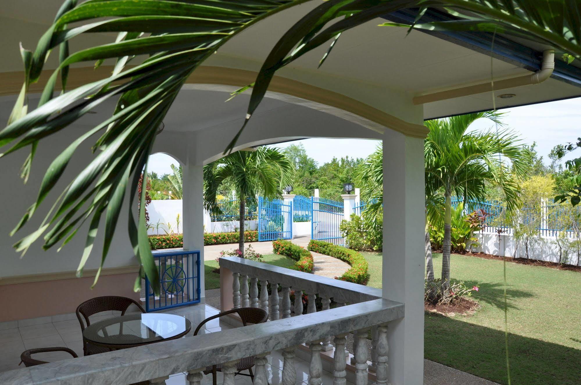 Olivia Resort Serviced Apartments And Bungalows Panglao City Exterior foto